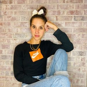 NIKE long sleeve retro top
